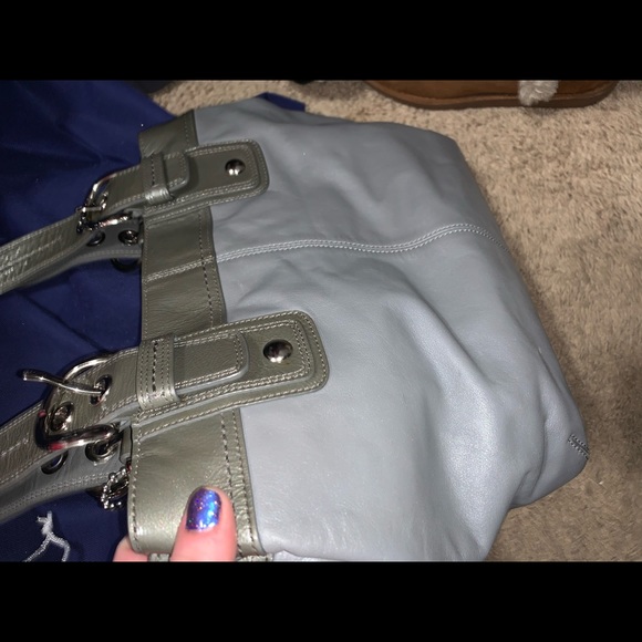 Authentic Coach bag. - Picture 6 of 8